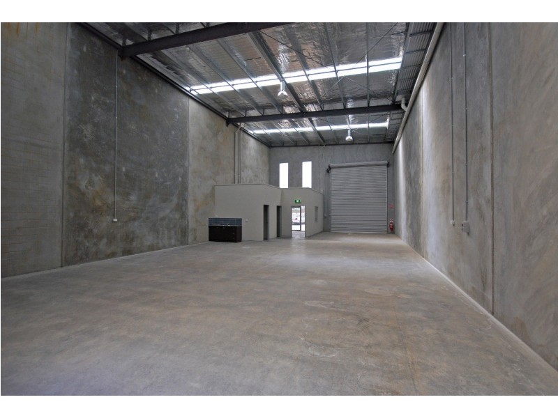 2/5 Innovation Dve, Delacombe VIC 3356