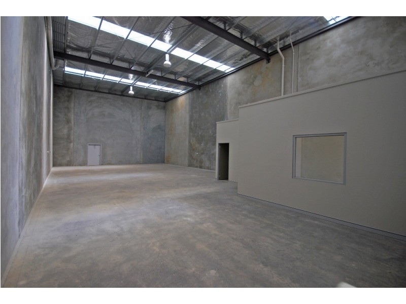 2/5 Innovation Dve, Delacombe VIC 3356