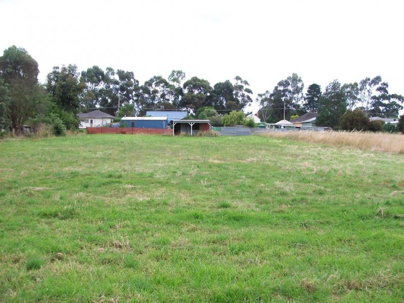 74 Seymour Street, Lismore VIC 3324