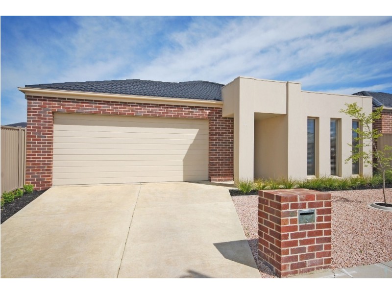 44 Clovedale Avenue, Alfredton VIC 3350