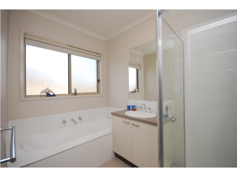 44 Clovedale Avenue, Alfredton VIC 3350