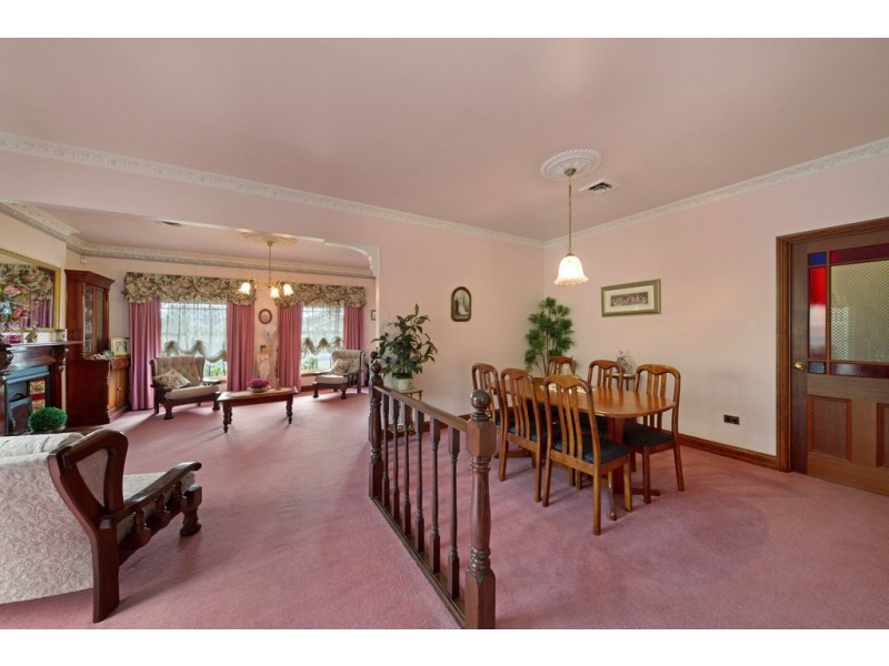 3 Bogart Drive, Wendouree VIC 3355