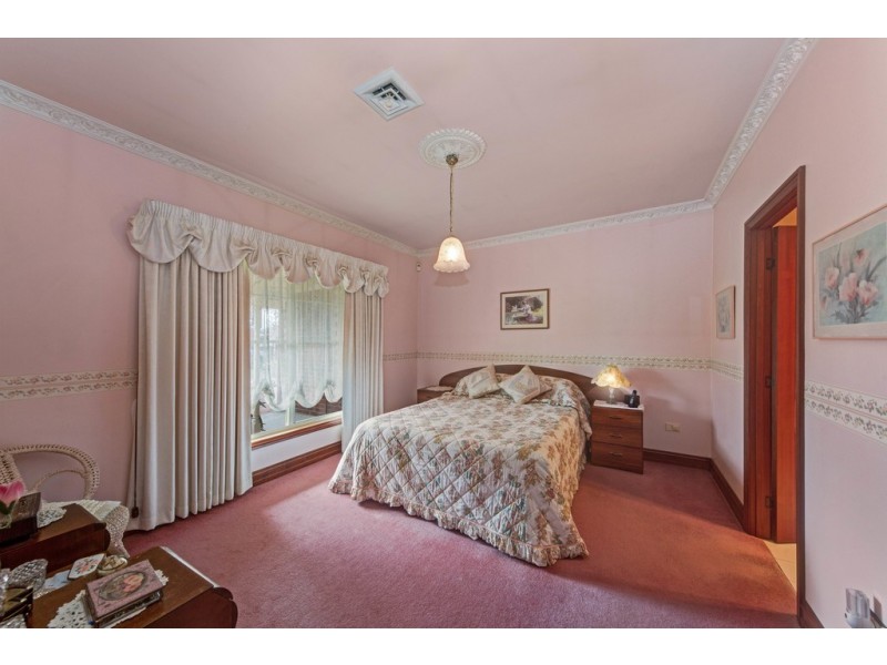 3 Bogart Drive, Wendouree VIC 3355