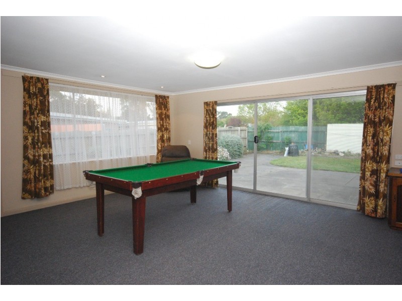 17 Ningana Street, Alfredton VIC 3350