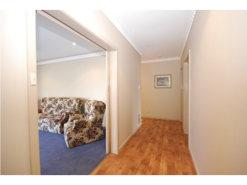 17 Ningana Street, Alfredton VIC 3350