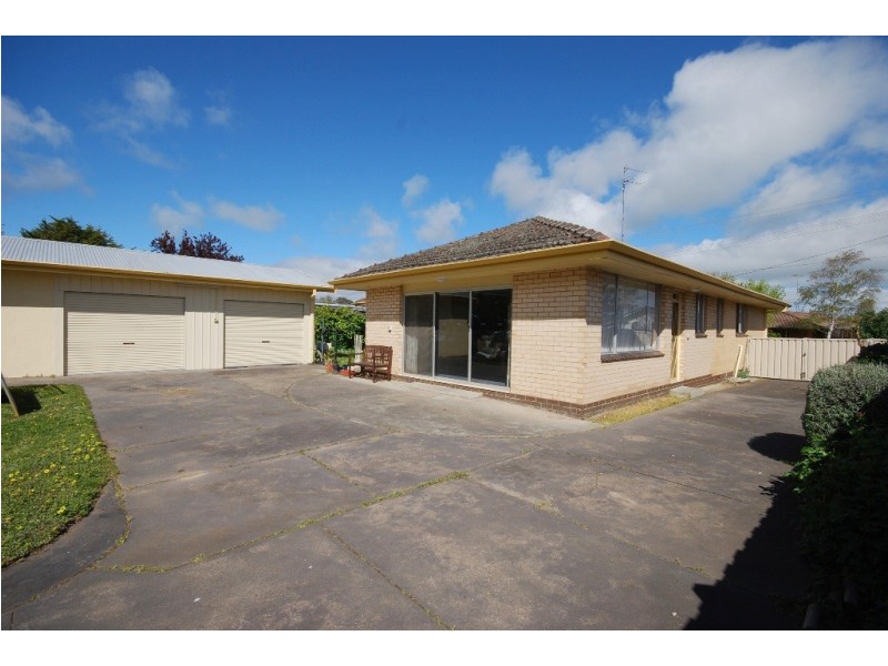 17 Ningana Street, Alfredton VIC 3350