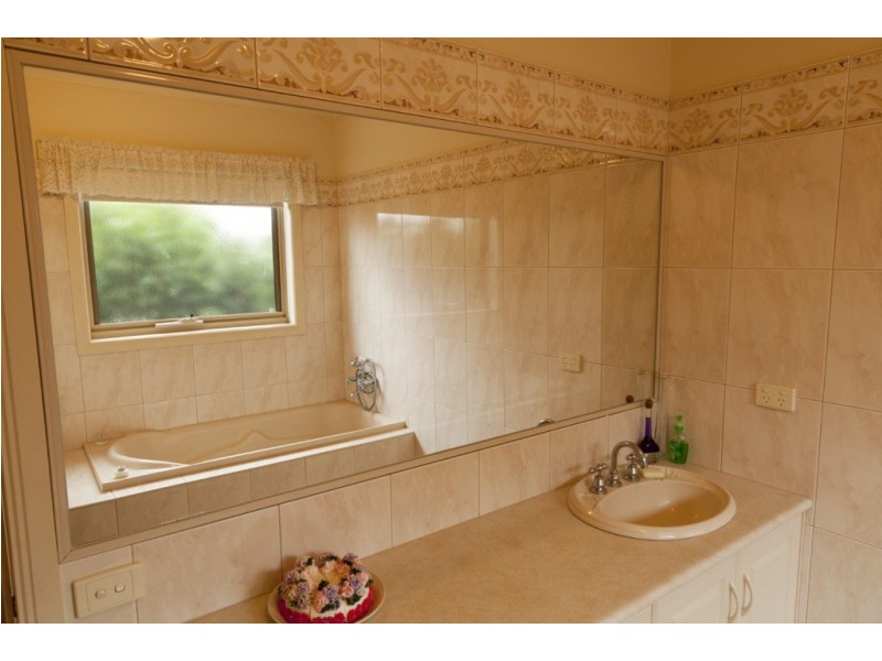 74 Webb Road, Bonshaw VIC 3356