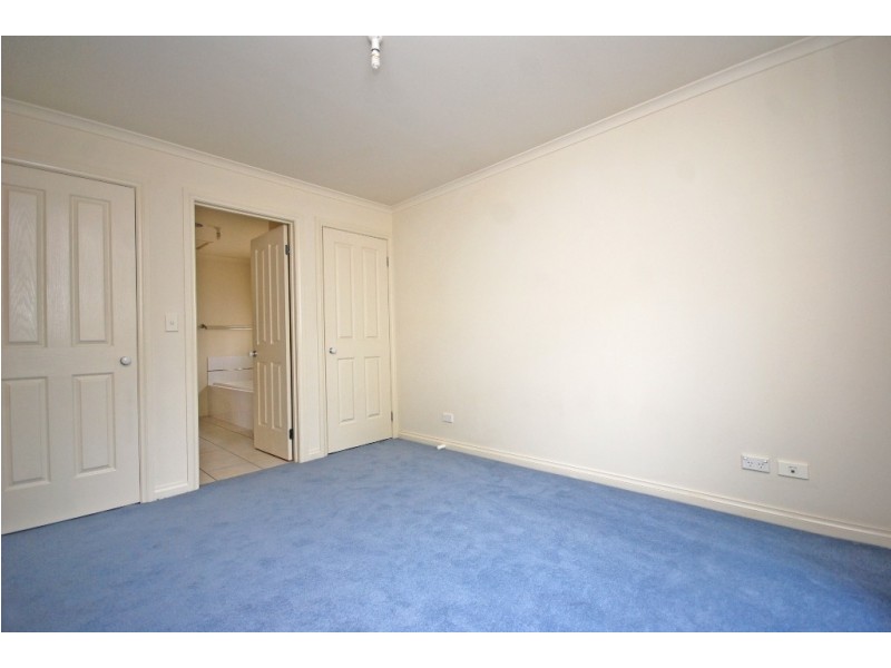 20 Domain Gardens, Sebastopol VIC 3356