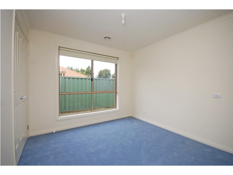 20 Domain Gardens, Sebastopol VIC 3356