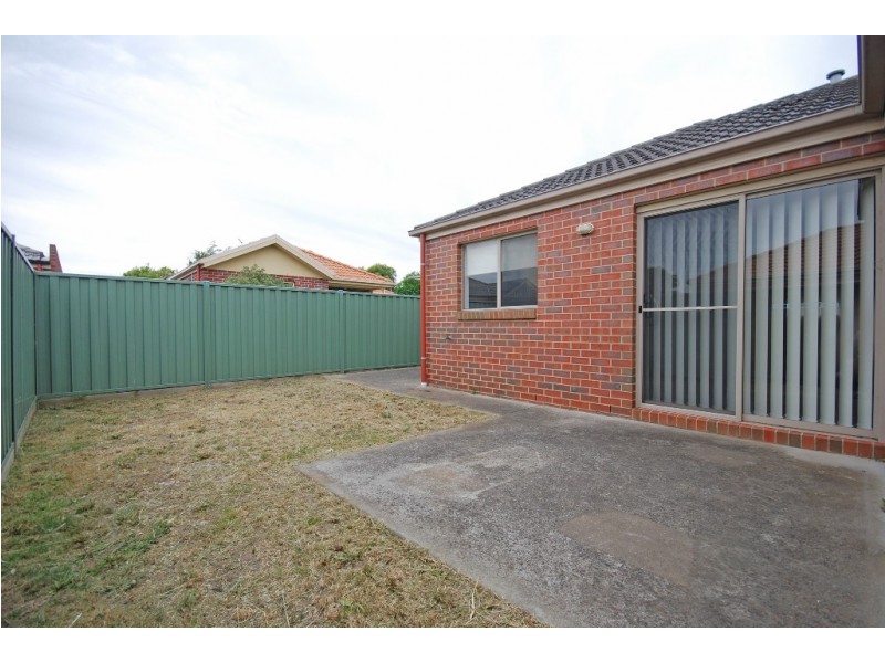 20 Domain Gardens, Sebastopol VIC 3356