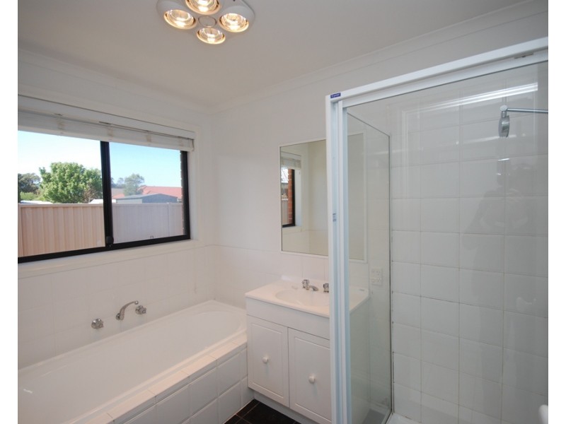 25 Parkview Drive, Alfredton VIC 3350