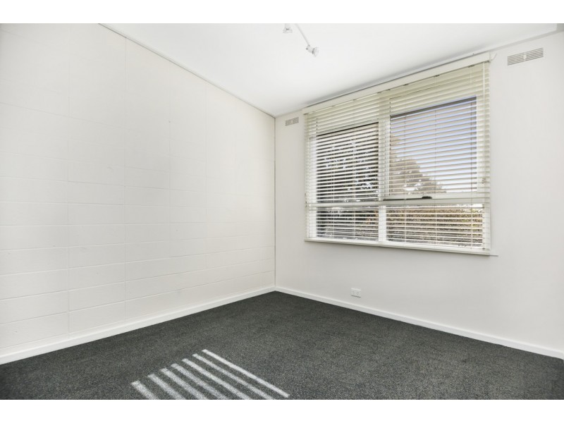 8a Rathkeale Avenue, Mount Helen VIC 3350