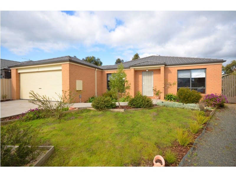 18 Jess Way, Sebastopol VIC 3356