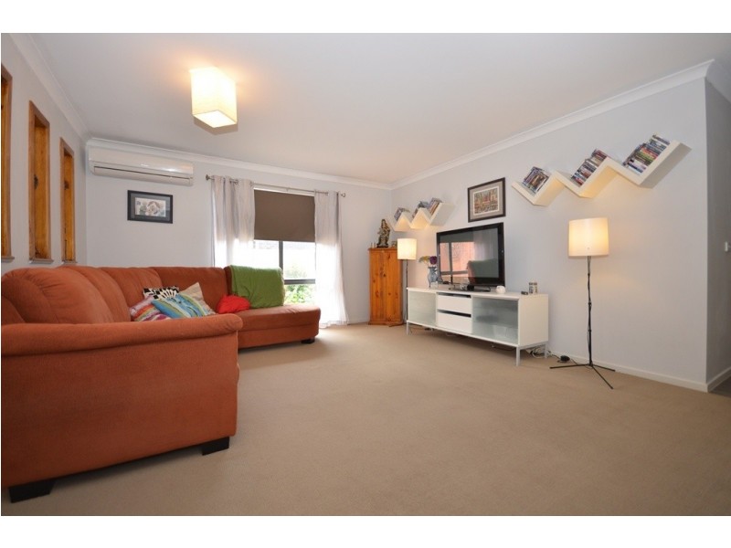 18 Jess Way, Sebastopol VIC 3356