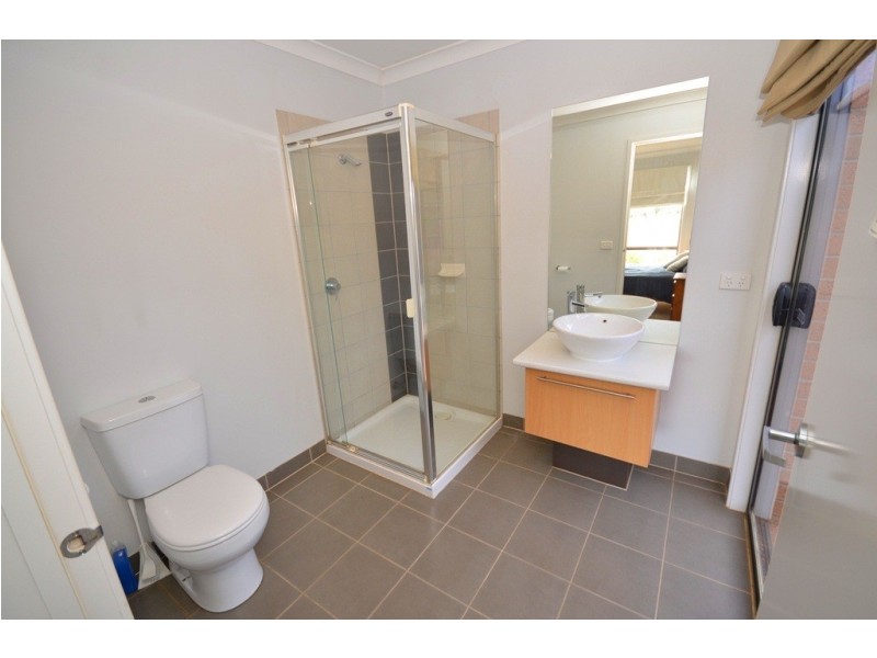 18 Jess Way, Sebastopol VIC 3356