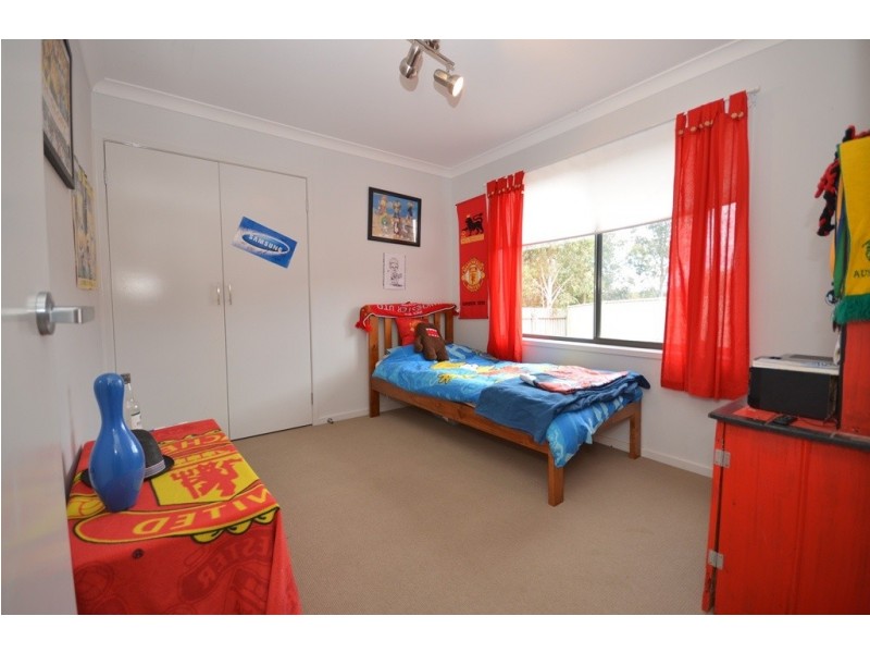 18 Jess Way, Sebastopol VIC 3356