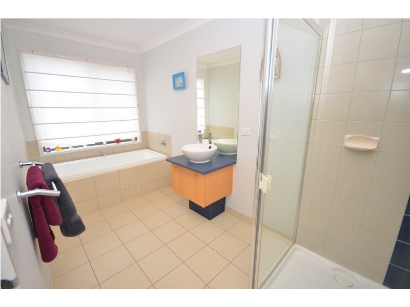 18 Jess Way, Sebastopol VIC 3356