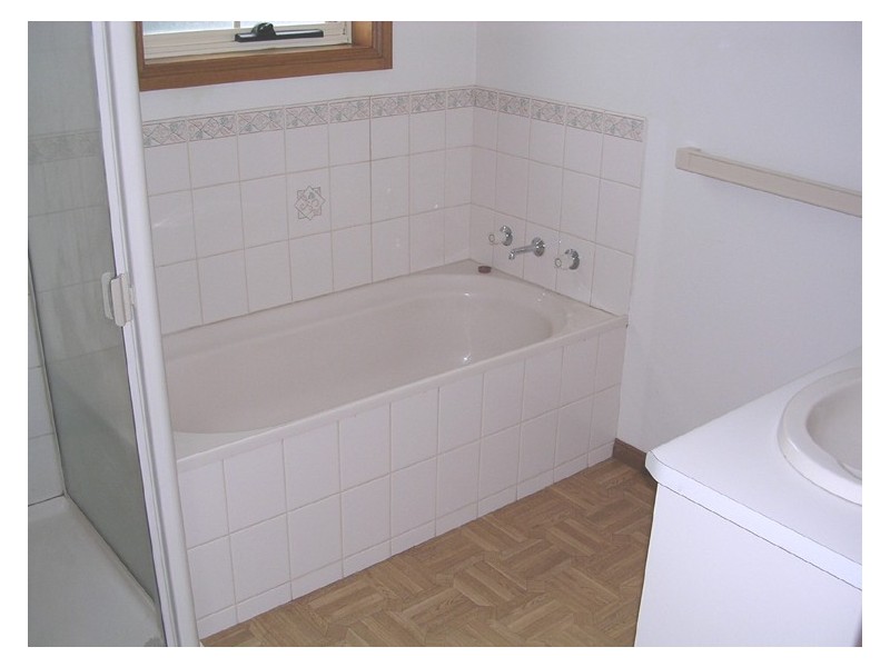 13a Fore Street, Lake Wendouree VIC 3350