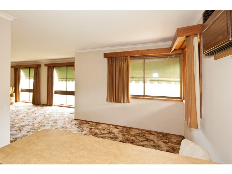 61 Talbot Road, Clunes VIC 3370