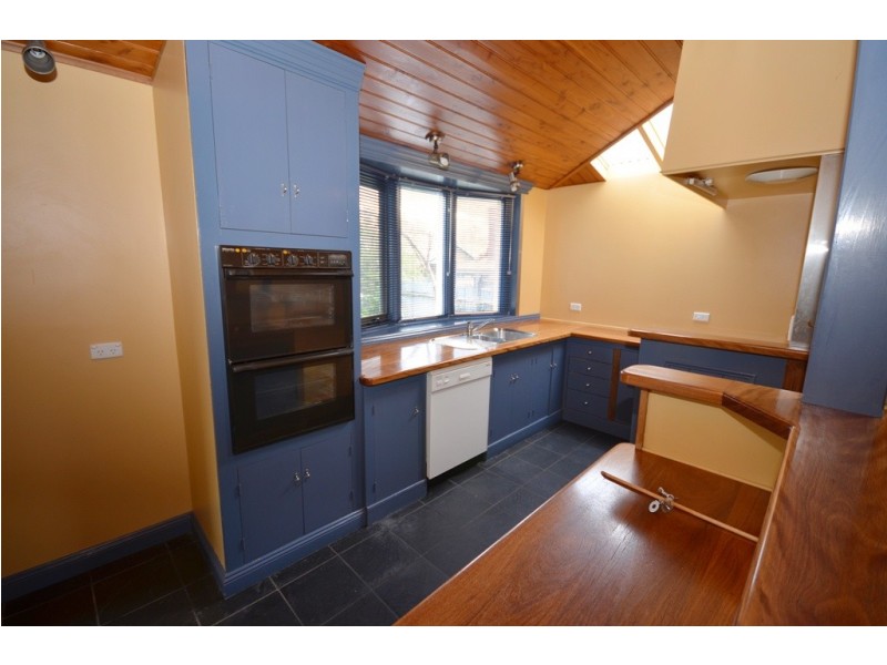 202 Cobden Street, Mount Pleasant VIC 3350