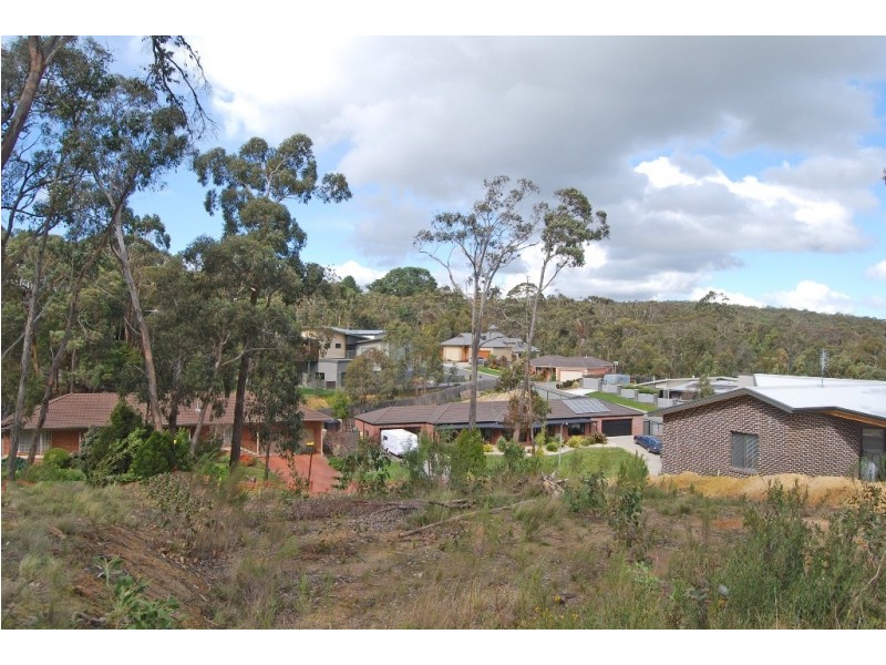 50 Darriwell Drive, Mount Helen VIC 3350