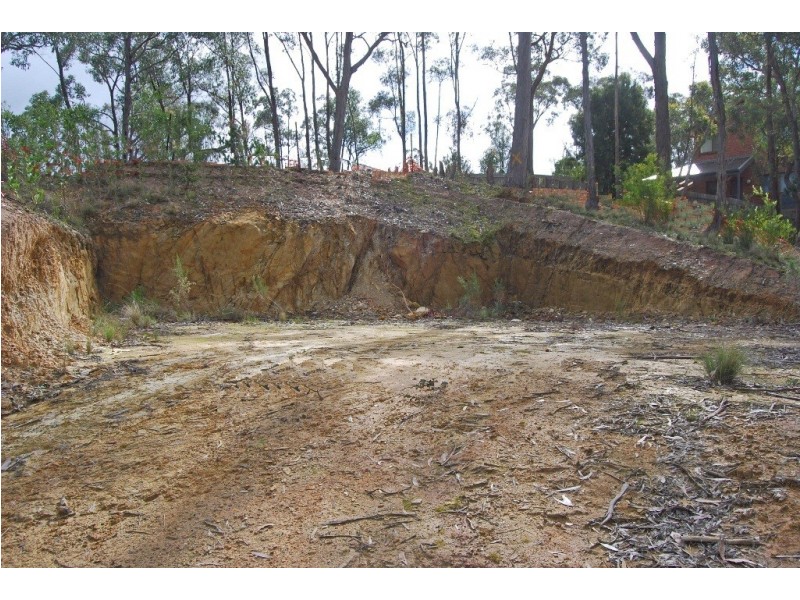 50 Darriwell Drive, Mount Helen VIC 3350