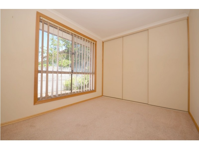 2/17 Yarrowee Street, Sebastopol VIC 3356