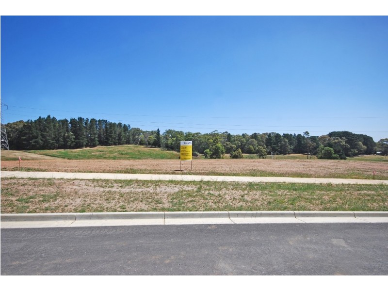 32 (Lot 51) Willowbank Way, Brown Hill VIC 3350