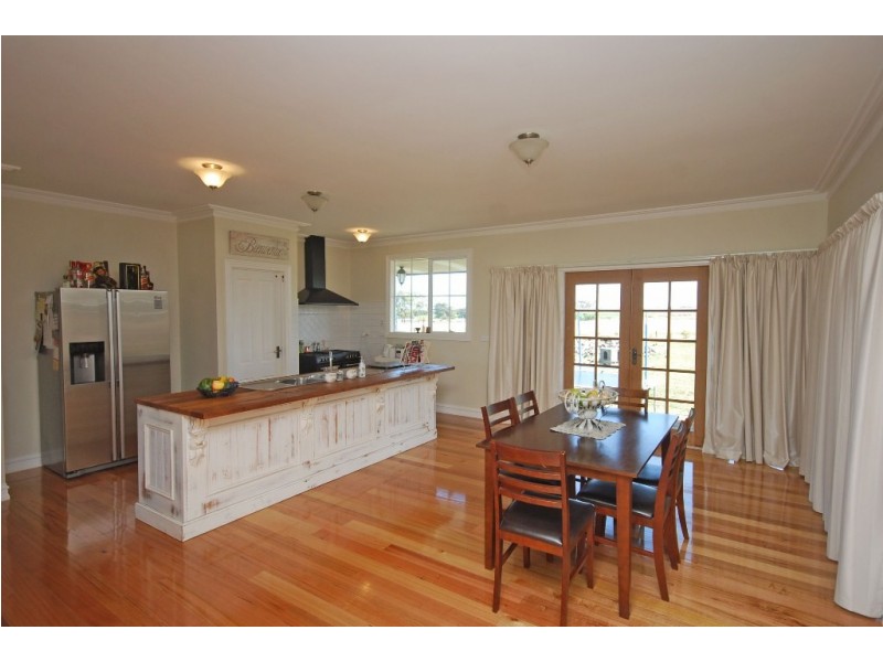 3 Brougham Street, Gordon VIC 3345