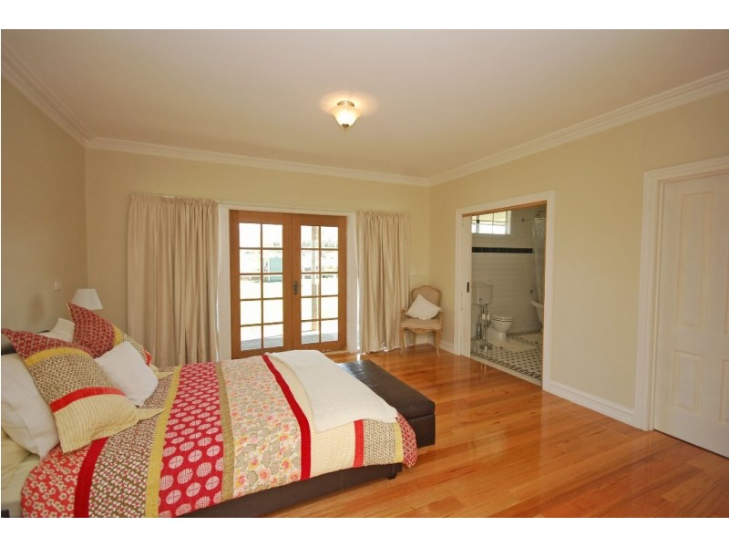 3 Brougham Street, Gordon VIC 3345