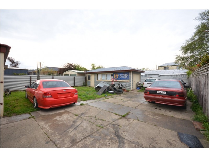 208 Lonsdale Street, Redan VIC 3350
