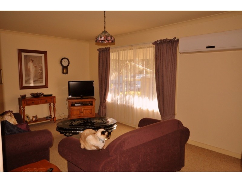 15 Faraday Street, Avoca VIC 3467