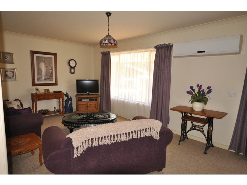 15 Faraday Street, Avoca VIC 3467