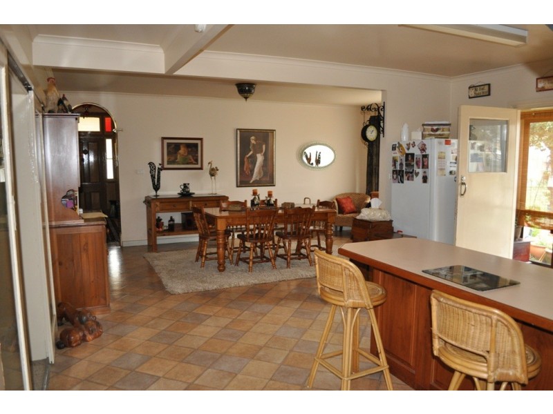 15 Faraday Street, Avoca VIC 3467