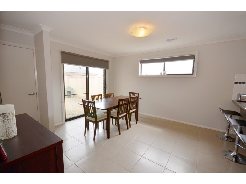 12 Ascot Gardens Drive, Delacombe VIC 3356