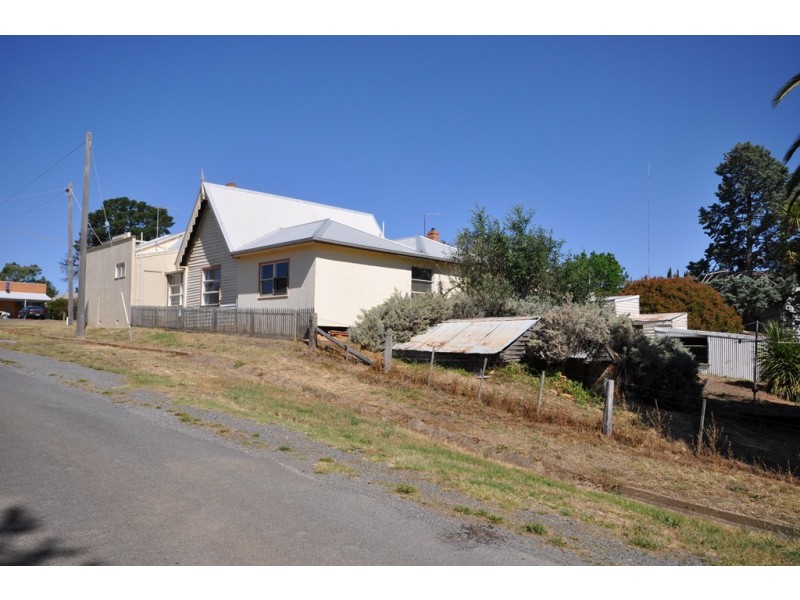 133 High Street, Avoca VIC 3467