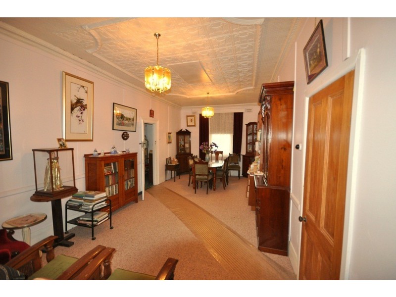 69 Main Street, Gordon VIC 3345