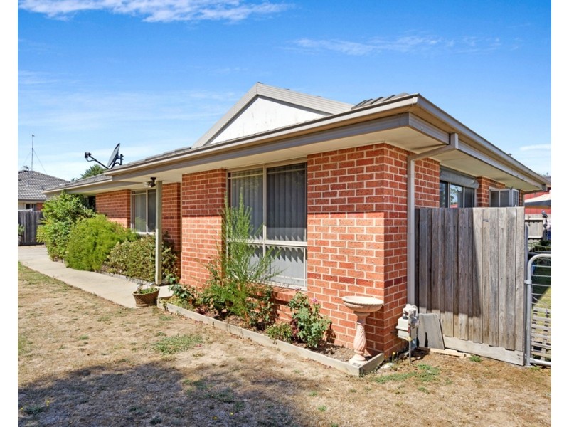 50 Victory Avenue, Alfredton VIC 3350