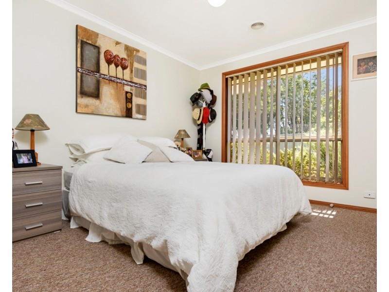 50 Victory Avenue, Alfredton VIC 3350