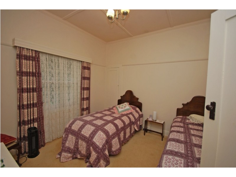 68 High St, Lismore VIC 3324