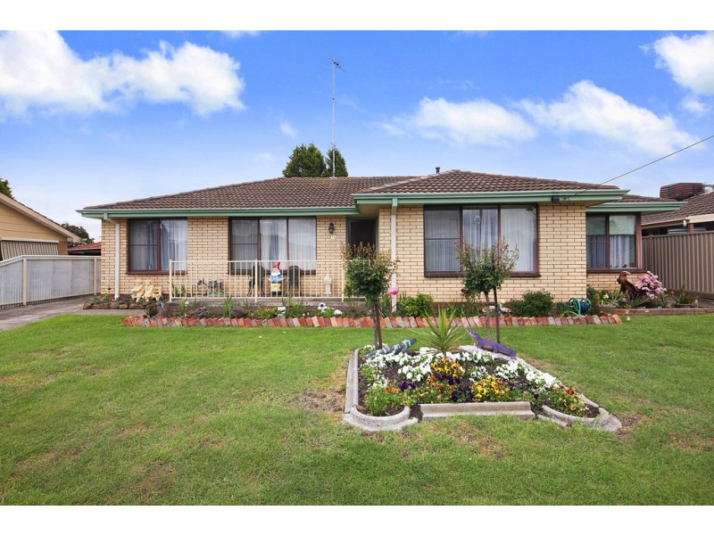 11 Lewis Court, Sebastopol VIC 3356