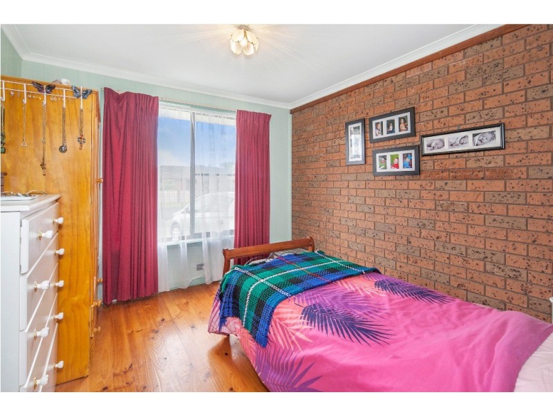 11 Lewis Court, Sebastopol VIC 3356