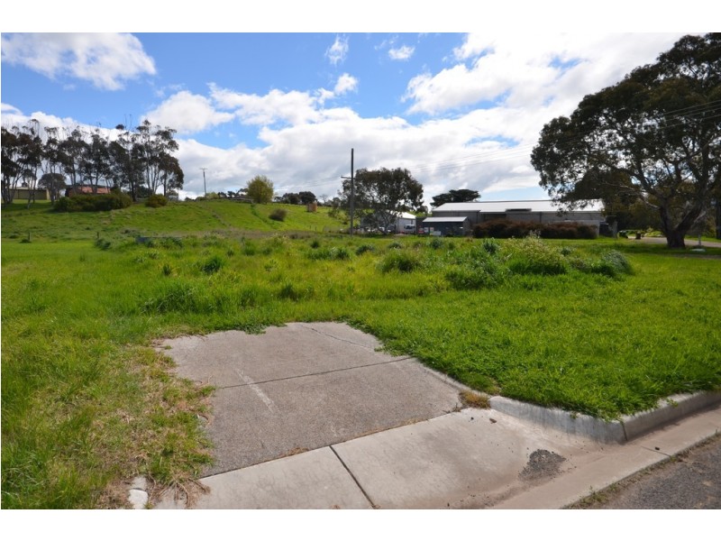 5 Cleveland Street, Skipton VIC 3361