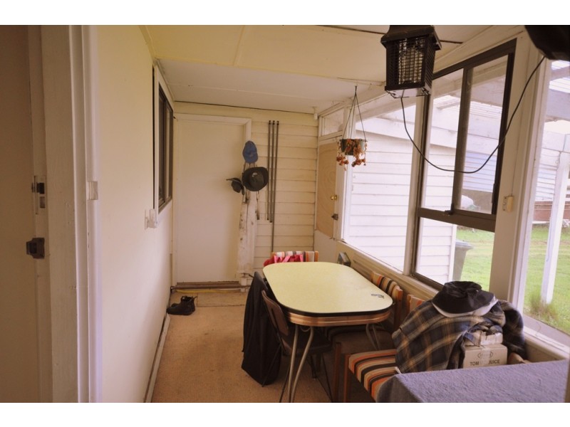 105 Careys Rd, Scarsdale VIC 3351