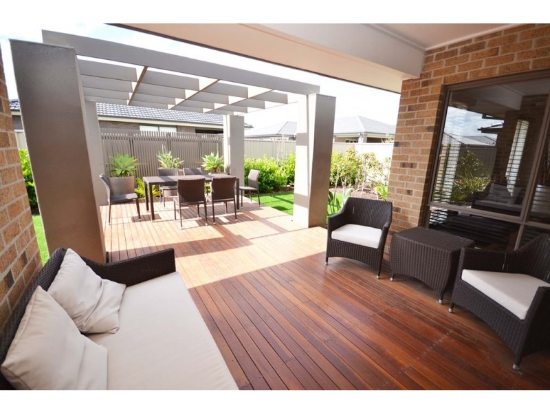 13 Chase Boulevard, Alfredton VIC 3350