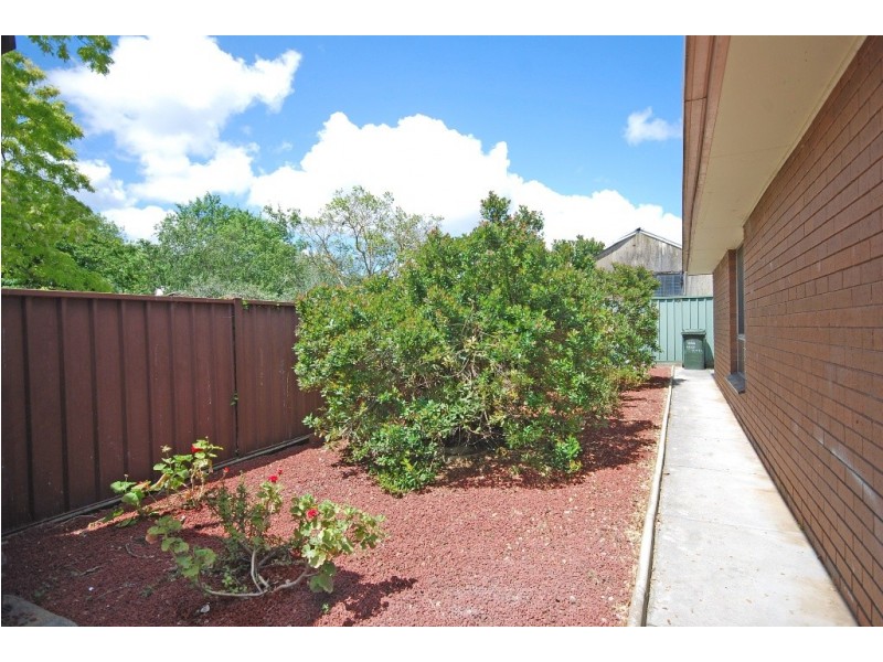 1-6/613 Ascot Street South, Redan VIC 3350