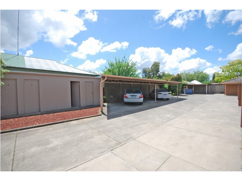 1-6/613 Ascot Street South, Redan VIC 3350