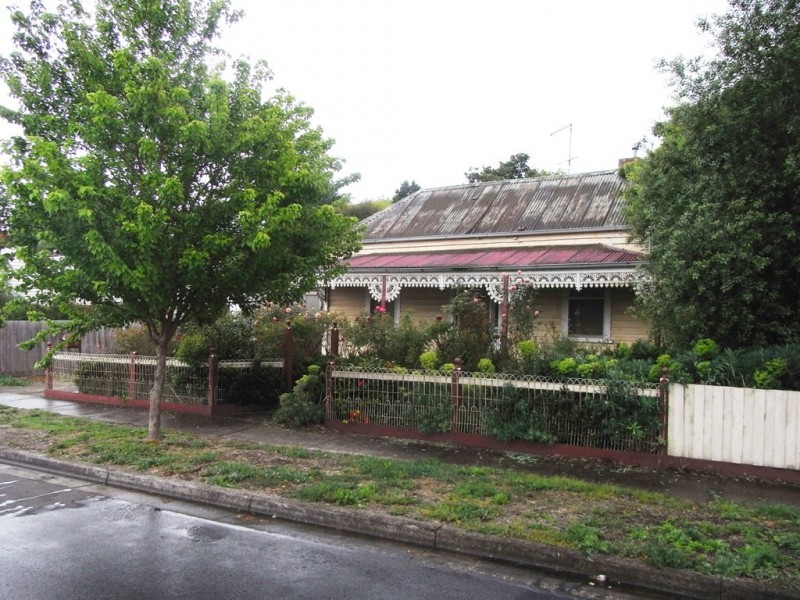 5 Nunn Street, Ballarat East VIC 3350