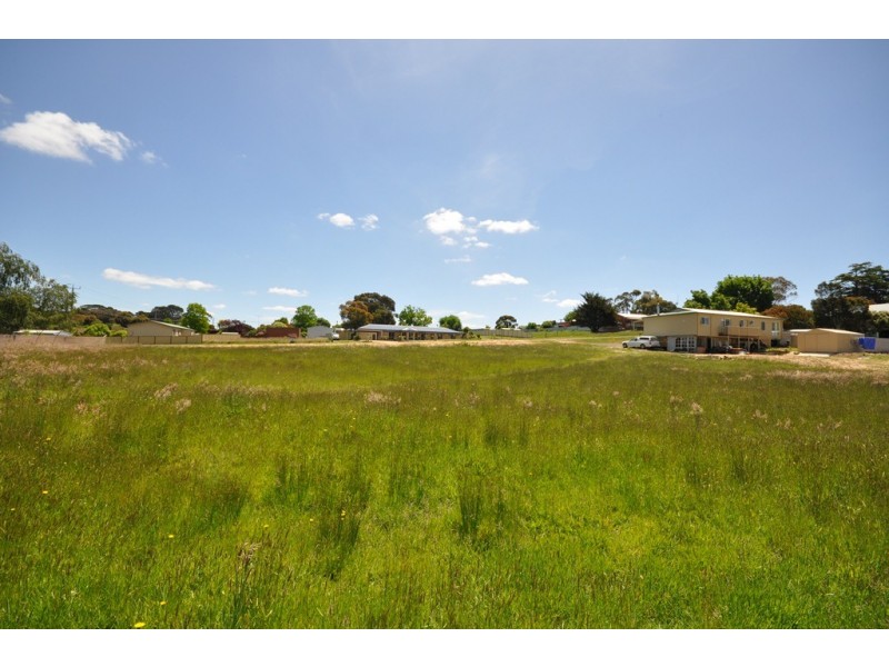 31 Livingstone Street, Beaufort VIC 3373