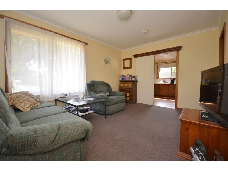 1/8 Lawrence Street, Alfredton VIC 3350